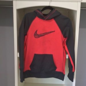 20. nike hoddie  $6